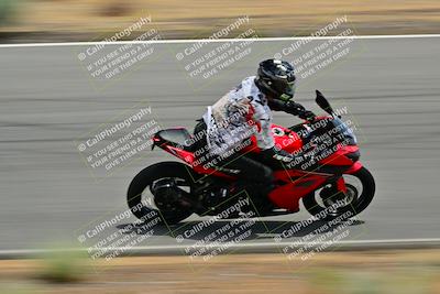 media/May-31-2025-Classic Track Day (Sat) [[da23ab3028]]/Group C/Session 4 (Turns 4 and 6)/